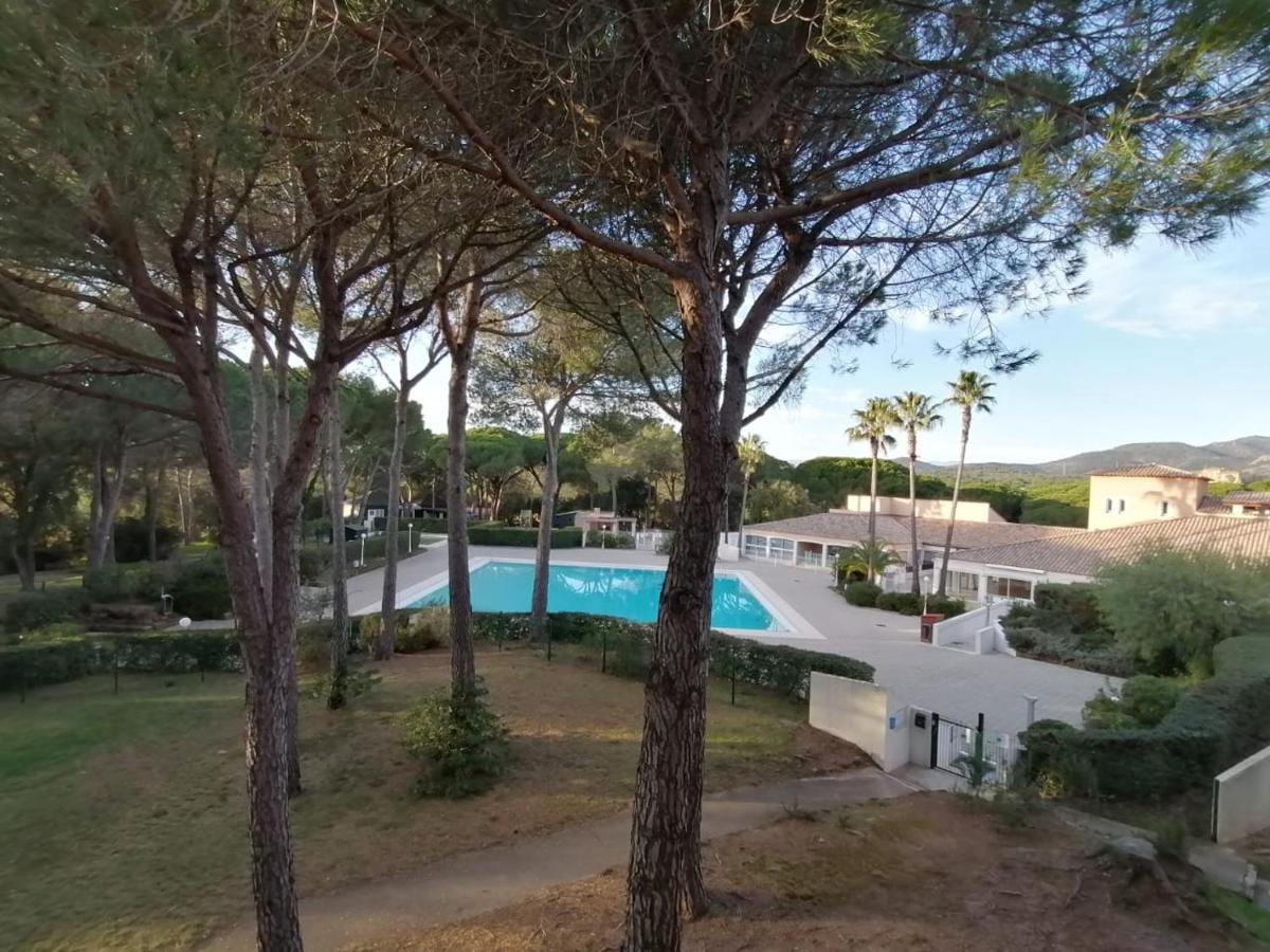 Residences Du Golf Saint-Raphael (Var) Exterior foto